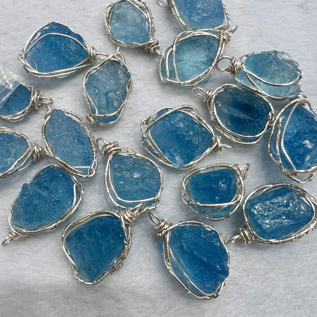Natural Aquamarine Raw Stone Handmade Copper Wire Crystal Pendant